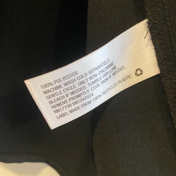 A New Day black sleeveless silky top with tie at the neck size Medium - Picture 7 of 8